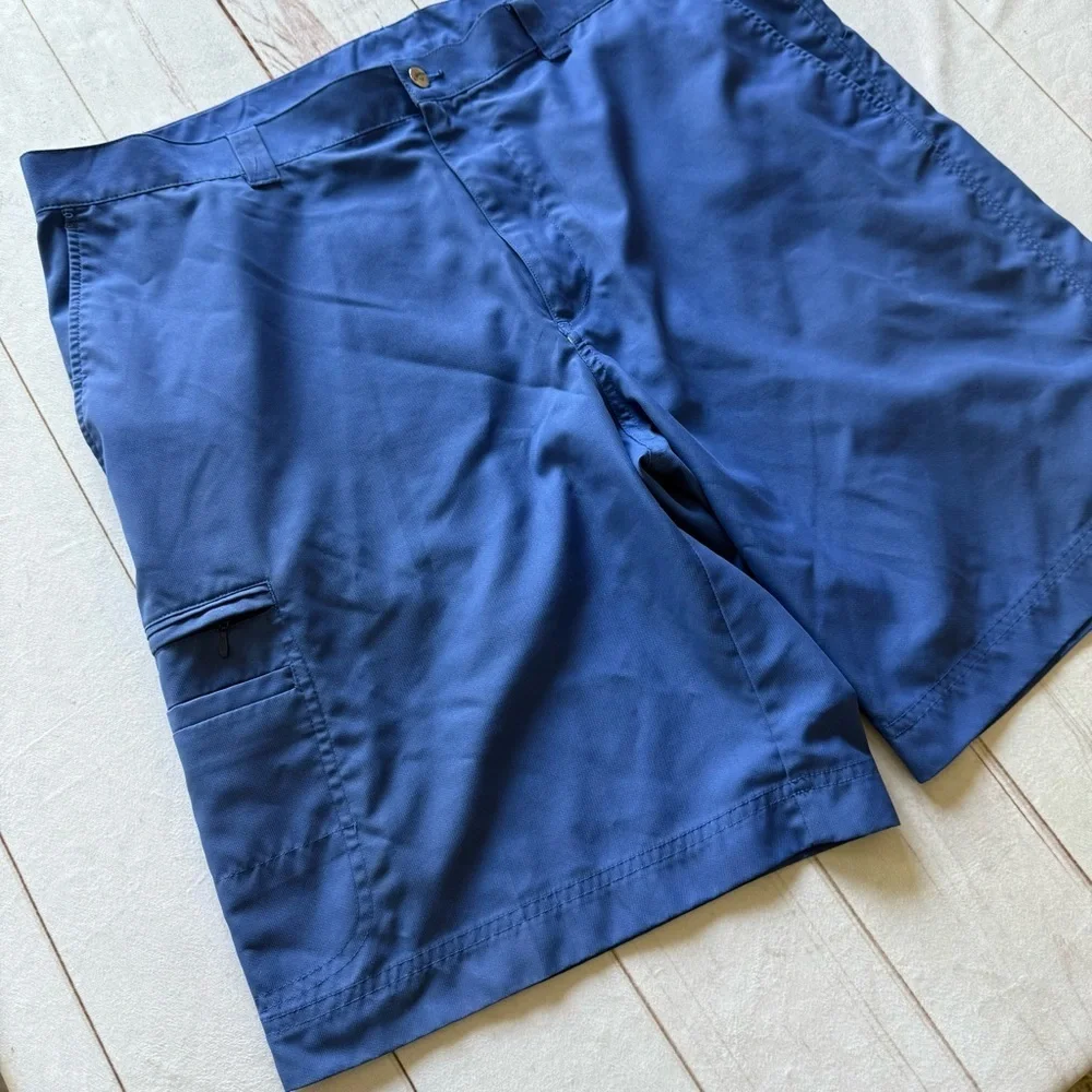 Callaway Men’s Blue Golf Cargo Shorts Size 40 Resortwear Vacation Casual Comfy - Picture 5 of 10